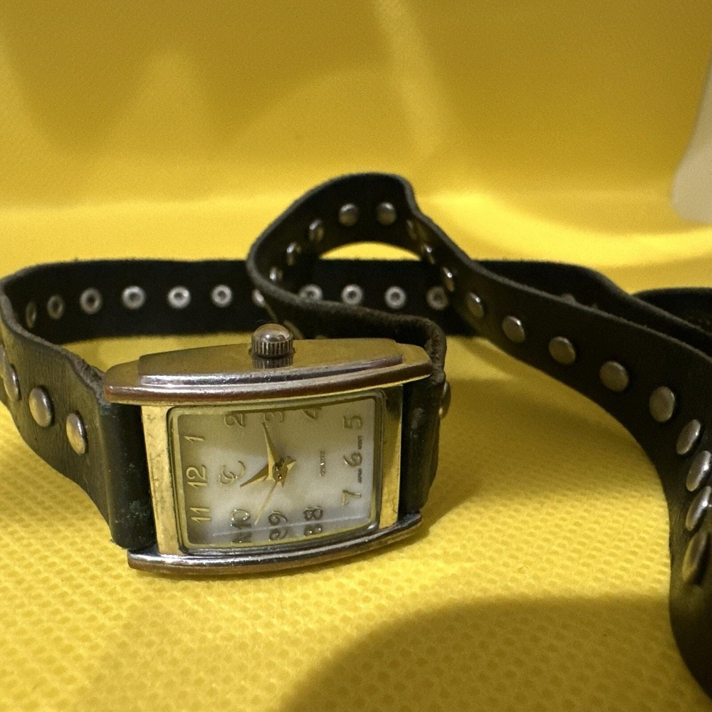 *Working* Cc Japan Movt Watch with extra-long Black Leather band For Women